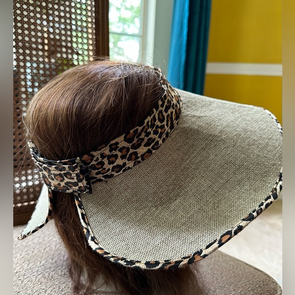 Leopard Sun Visor Wide Brim Floppy Hat - Picture 4 of 7